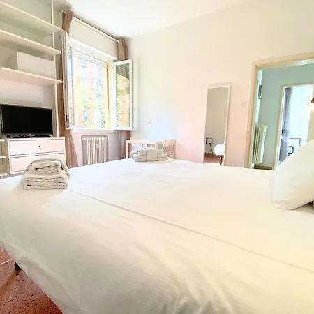 2 - Parking - Toniolo